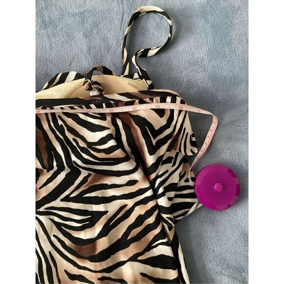 SlimShaper Swim Top - Picture 6 of 10